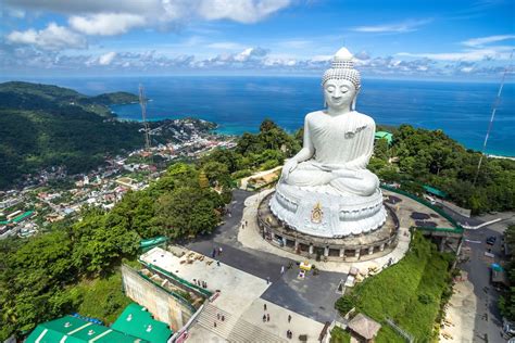  ペナンヒルの巨大な仏像、世界遺産に認定された歴史と文化の宝庫！